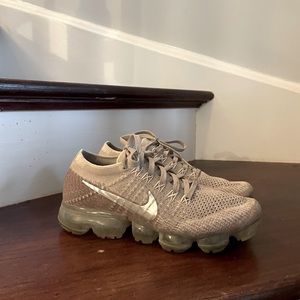 Nike vapormax womens size 7 lilac/lavender
